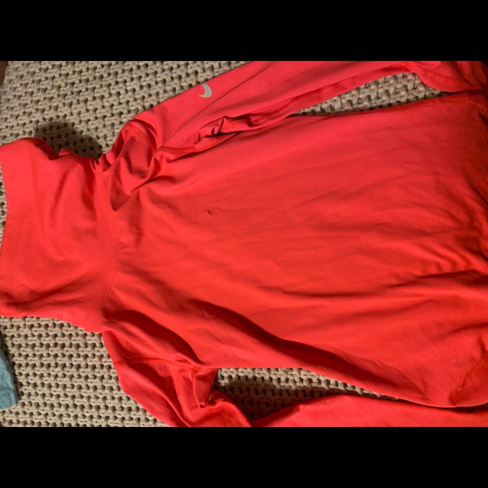 Nike turtleneck pullover